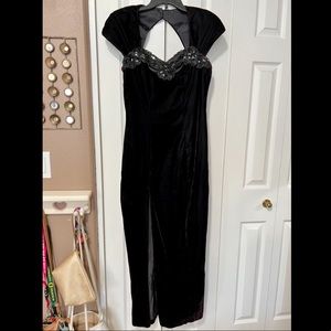 Vintage 90’s Black Party Dress by Be Smart- Women’s size 9/10 (Medium)